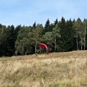 Mieroszów paragliding, Latanie w silnym wietrze, na żaglu i zafalowaniu ... trochę już zapomniałem jak to jest.
