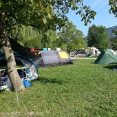 Camping - wygodnie usytuowany, ale ogólnie drogo i mogą się pojawić nieoczekiwanie drogie dopłaty.